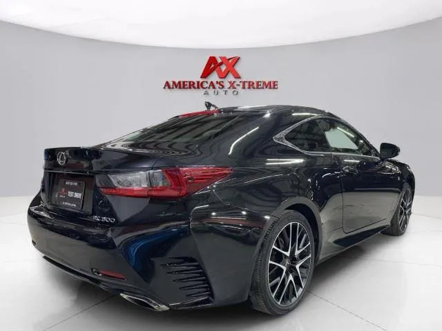 Lexus RC photo 8