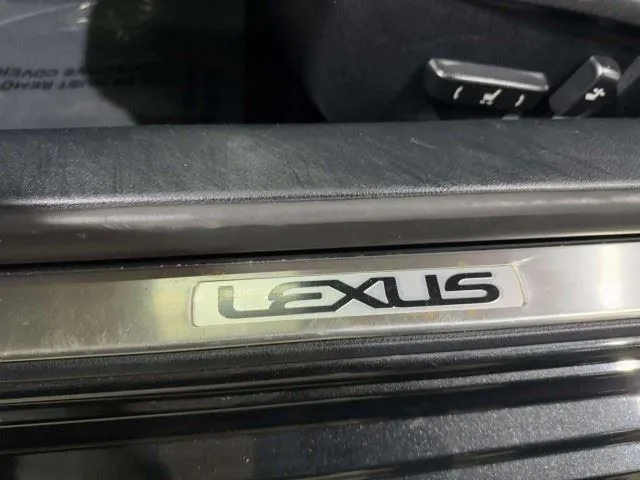 Lexus RC photo 28