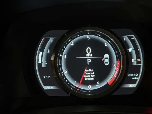 Lexus RC photo 32