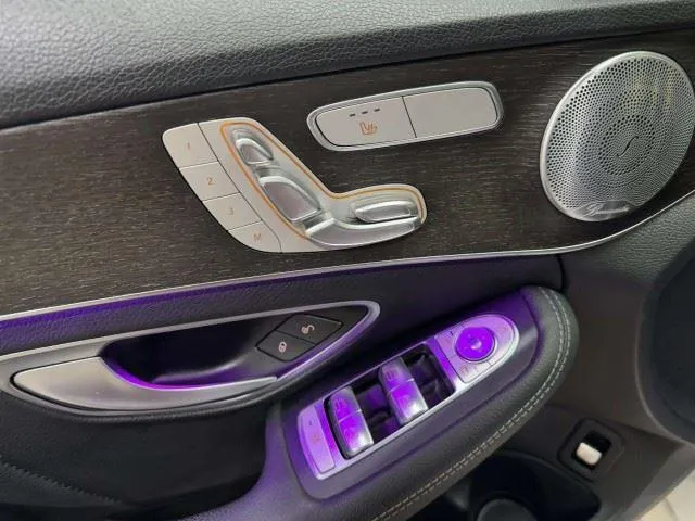 Mercedes-Benz C-Class photo 22