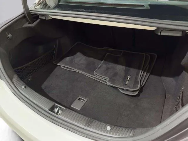 Mercedes-Benz C-Class photo 47