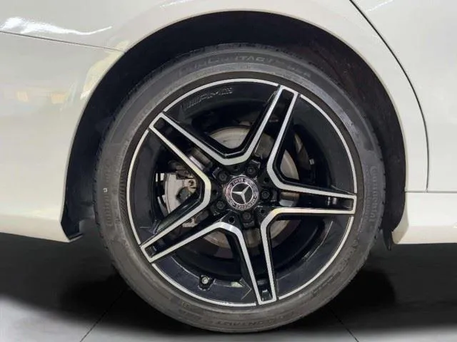 Mercedes-Benz C-Class photo 61
