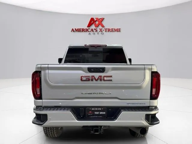 GMC Sierra photo 8