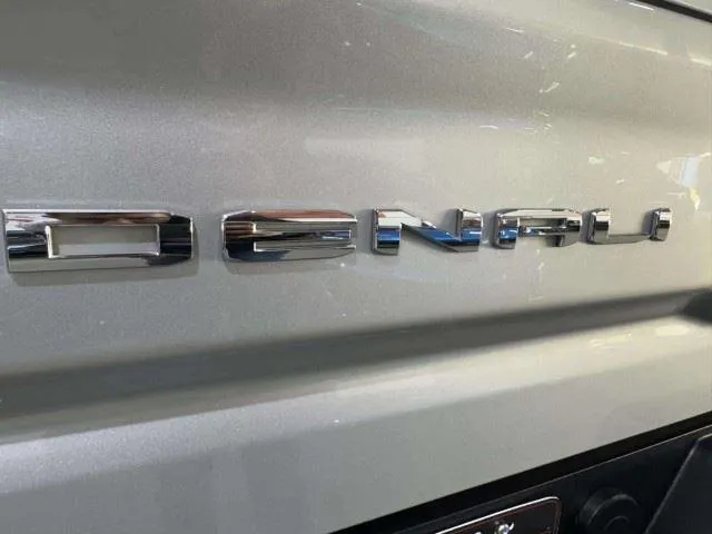 GMC Sierra photo 27
