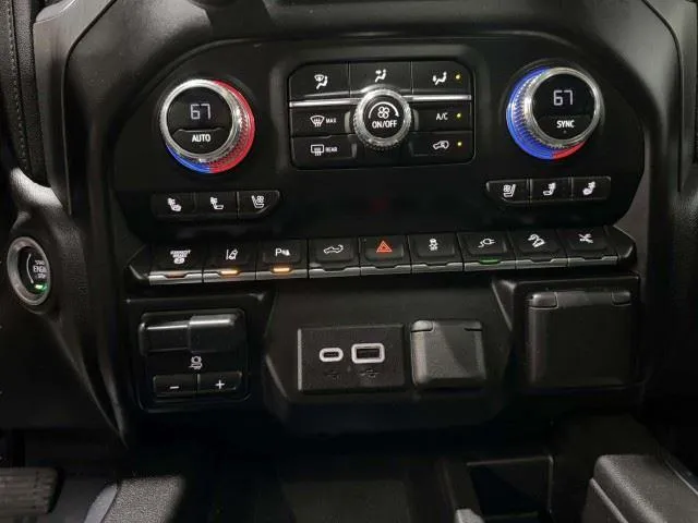 GMC Sierra photo 46