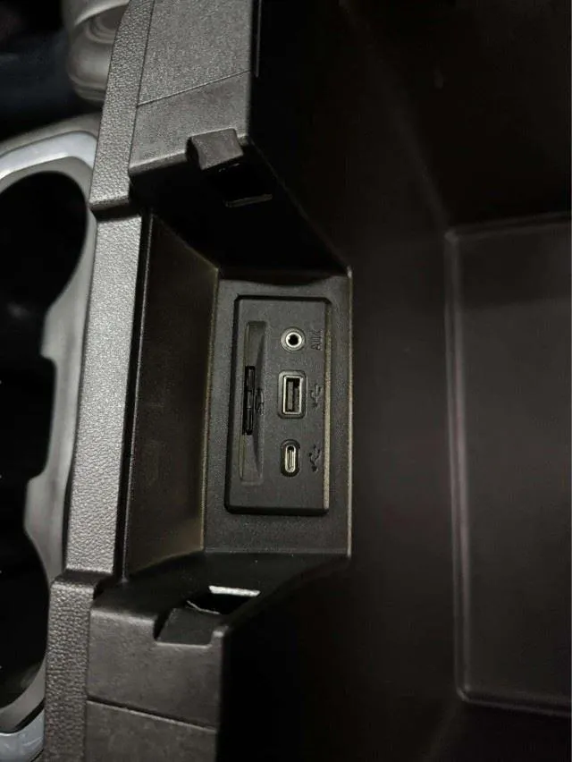 GMC Sierra photo 55