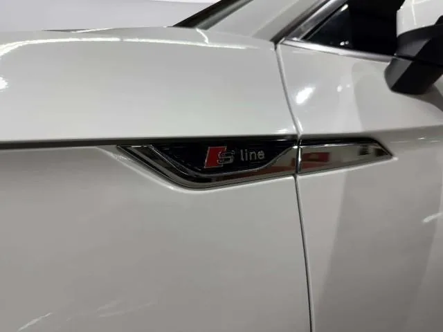 Audi A5 photo 17
