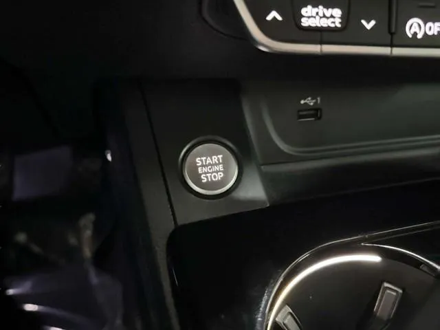 Audi A5 photo 24