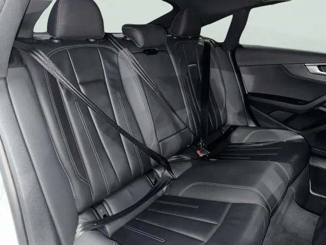 Audi A5 photo 38