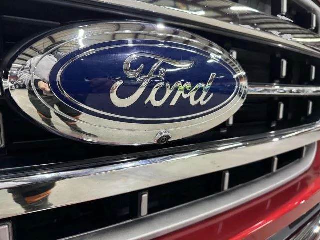 2023 Ford F-150 Lariat - Photo 17