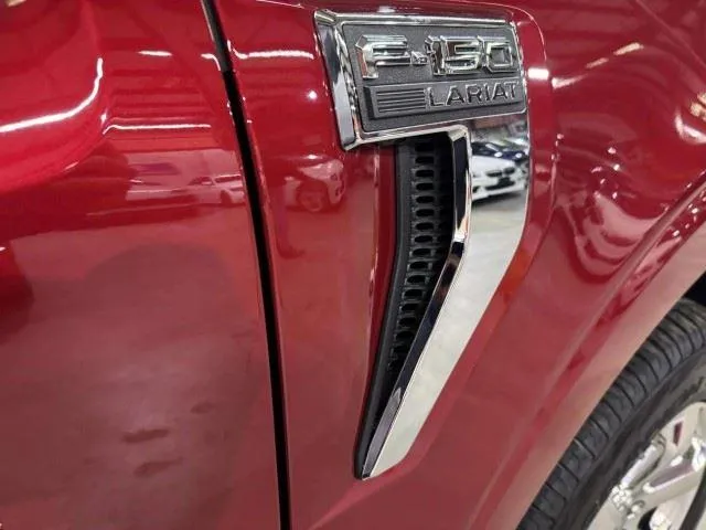 2023 Ford F-150 Lariat - Photo 24
