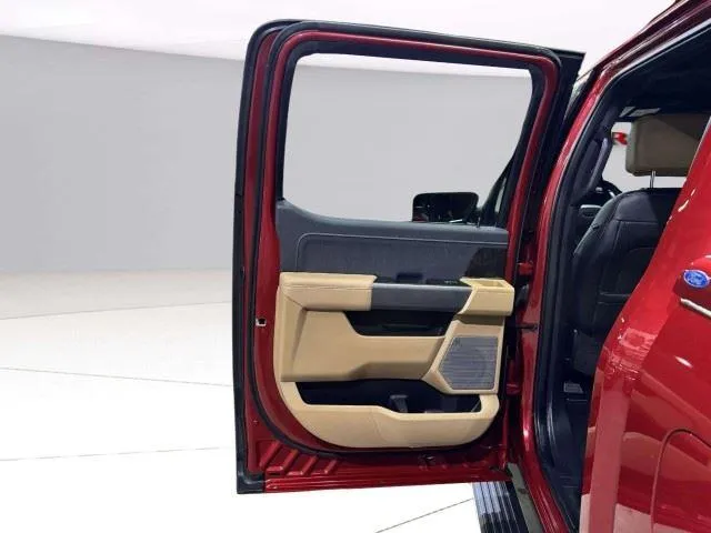 2023 Ford F-150 Lariat - Photo 41