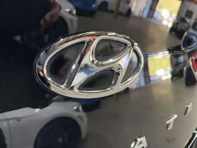 Hyundai Sonata photo 19