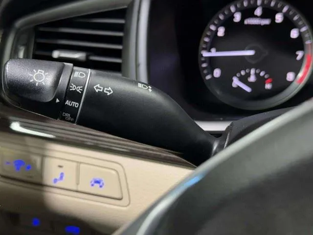 Hyundai Sonata photo 37