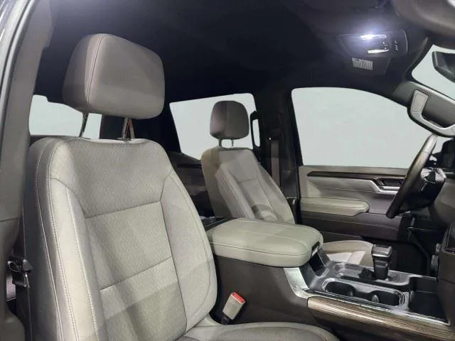 Chevrolet Silverado photo 46