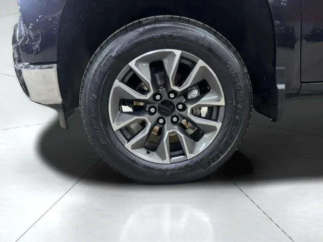 Chevrolet Silverado photo 55