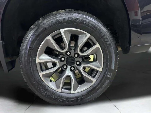 Chevrolet Silverado photo 56