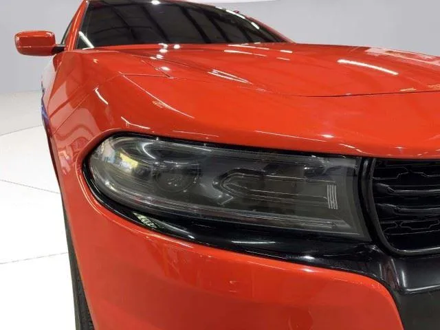 Dodge Charger photo 16