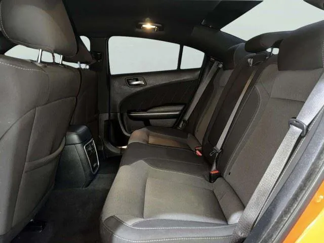 Dodge Charger photo 38