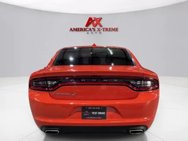 Dodge Charger photo 7