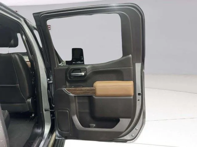 Chevrolet Silverado photo 34