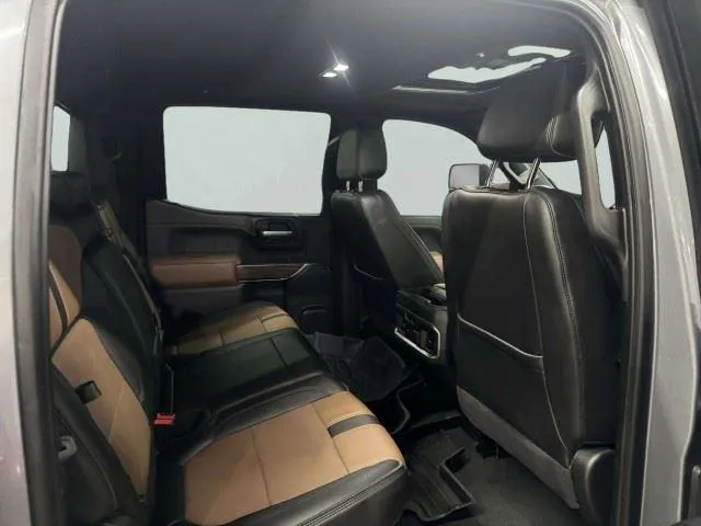 Chevrolet Silverado photo 37