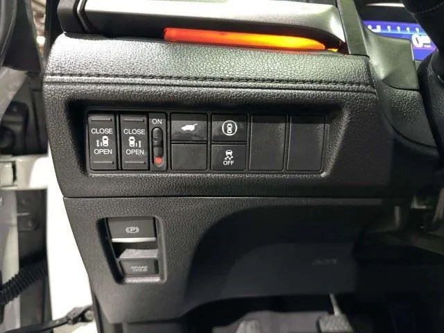 Honda Odyssey photo 25