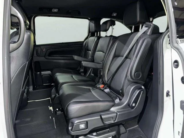 Honda Odyssey photo 38