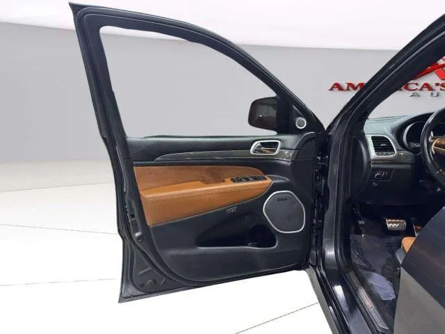 Jeep Grand Cherokee photo 15