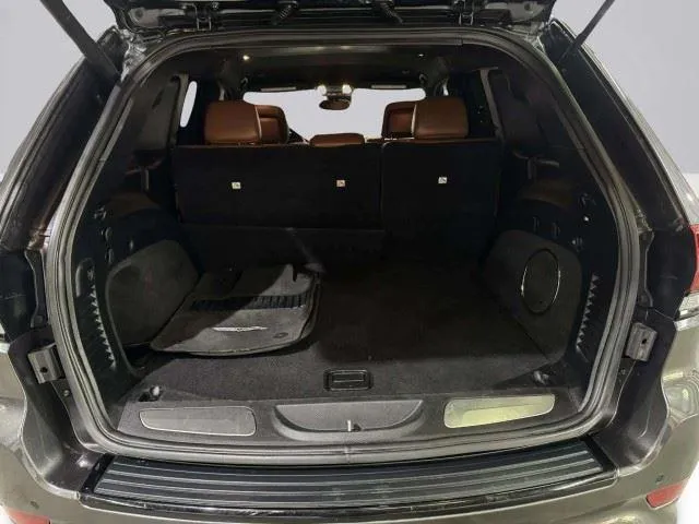Jeep Grand Cherokee photo 33