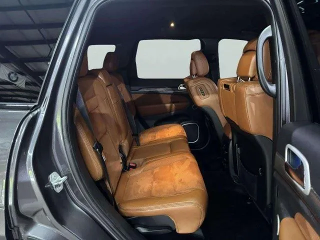 Jeep Grand Cherokee photo 36