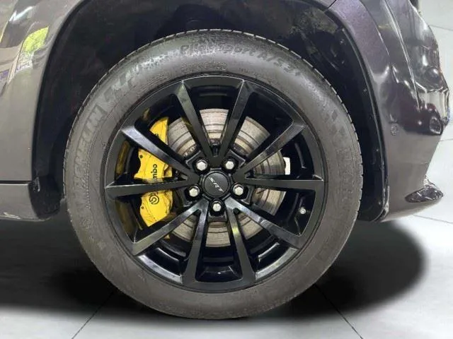 Jeep Grand Cherokee photo 52