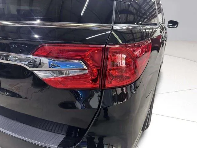 Honda Odyssey photo 13