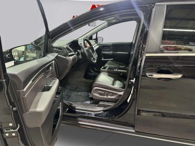 Honda Odyssey photo 17