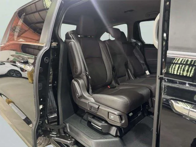 Honda Odyssey photo 33