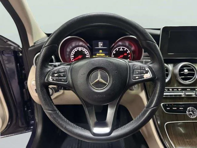 Mercedes-Benz C-Class photo 21