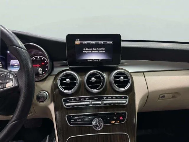 Mercedes-Benz C-Class photo 23