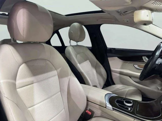 Mercedes-Benz C-Class photo 42