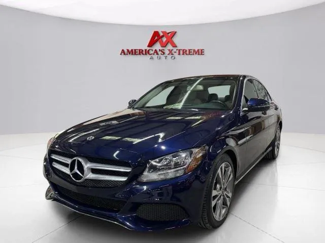 Mercedes-Benz C-Class photo 2
