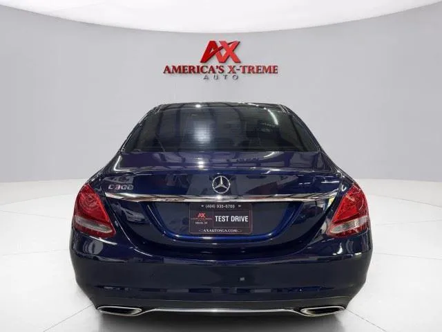 Mercedes-Benz C-Class photo 6