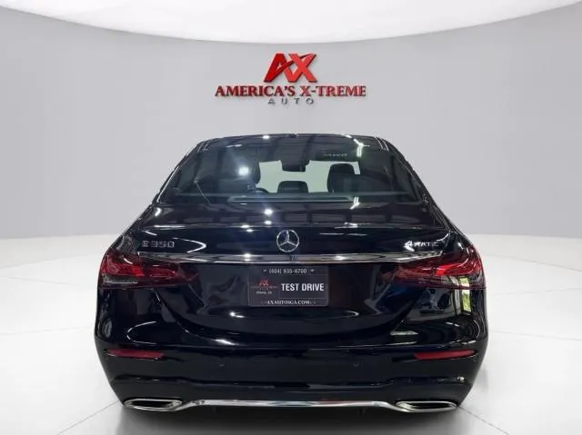 Mercedes-Benz E-Class photo 6