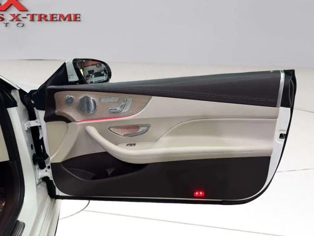 Mercedes-Benz E-Class photo 31