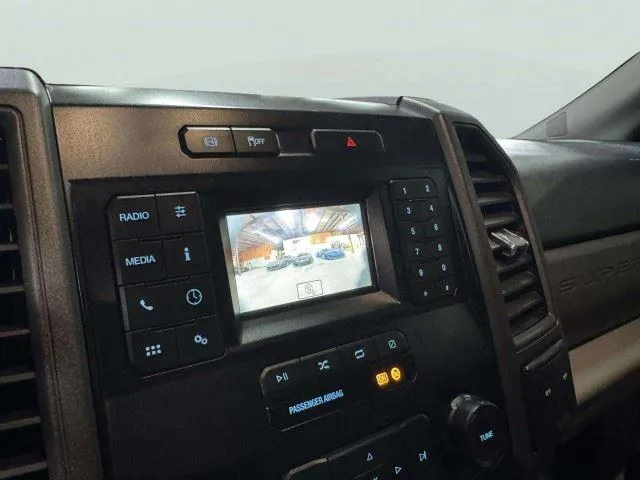 Ford F-350 photo 26