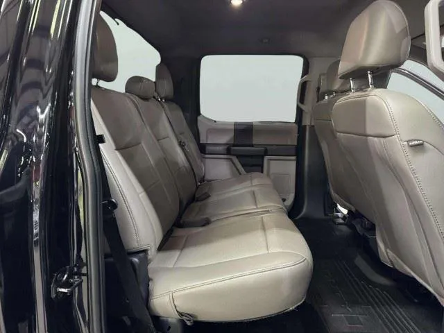Ford F-350 photo 32