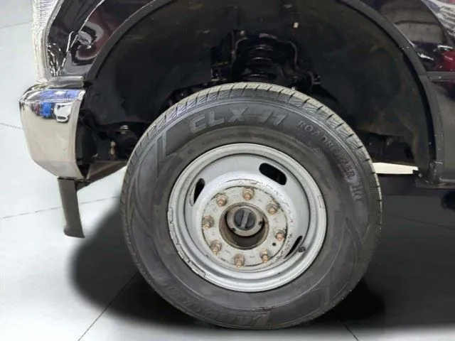 Ford F-350 photo 42