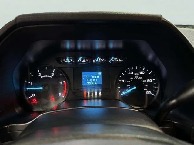 Ford F-350 photo 23