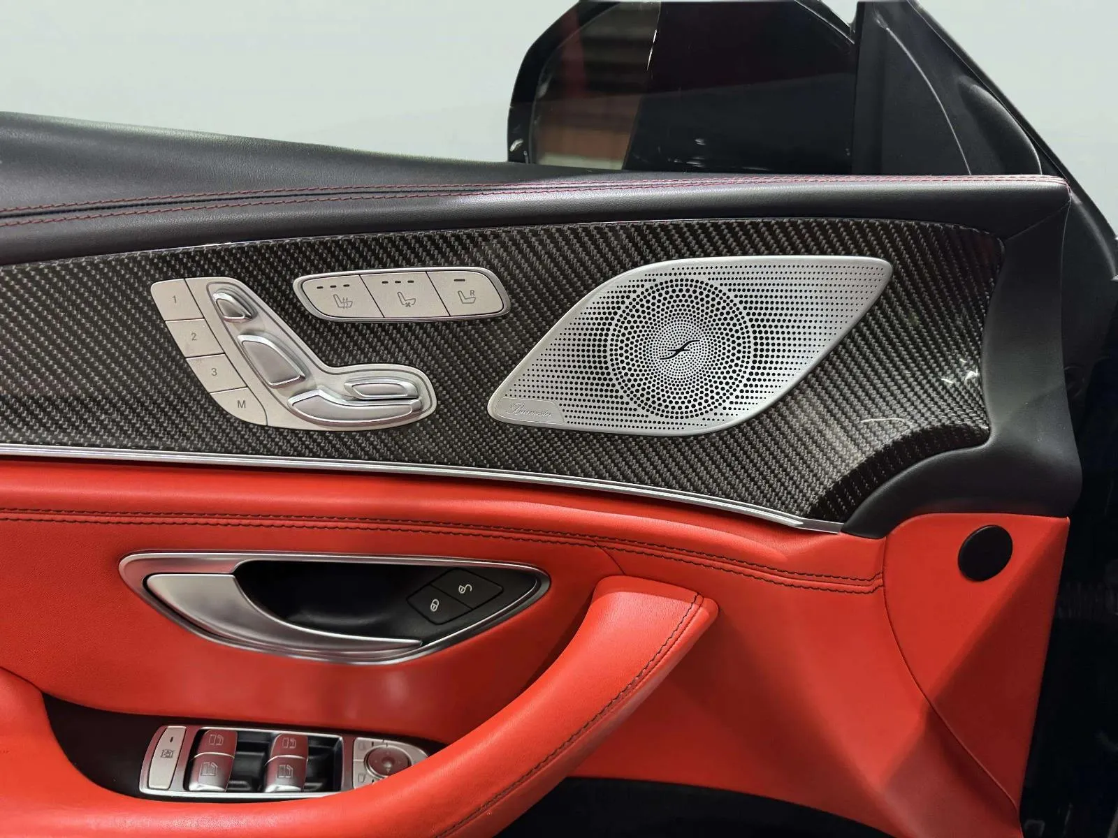 Mercedes-Benz AMG GT photo 18