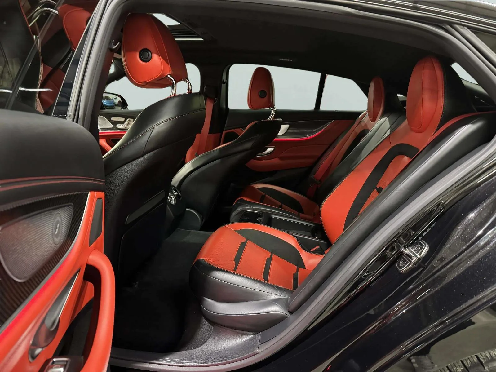 Mercedes-Benz AMG GT photo 35