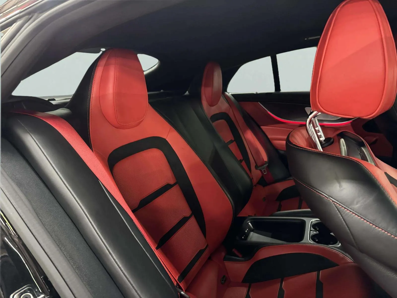 Mercedes-Benz AMG GT photo 43