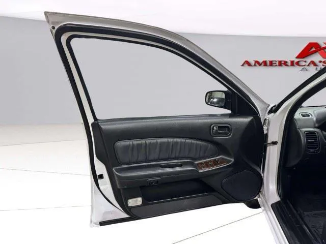 Nissan Maxima photo 18